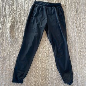 Lululemon men’s joggers. Barely worn. Great pants! Great condition!